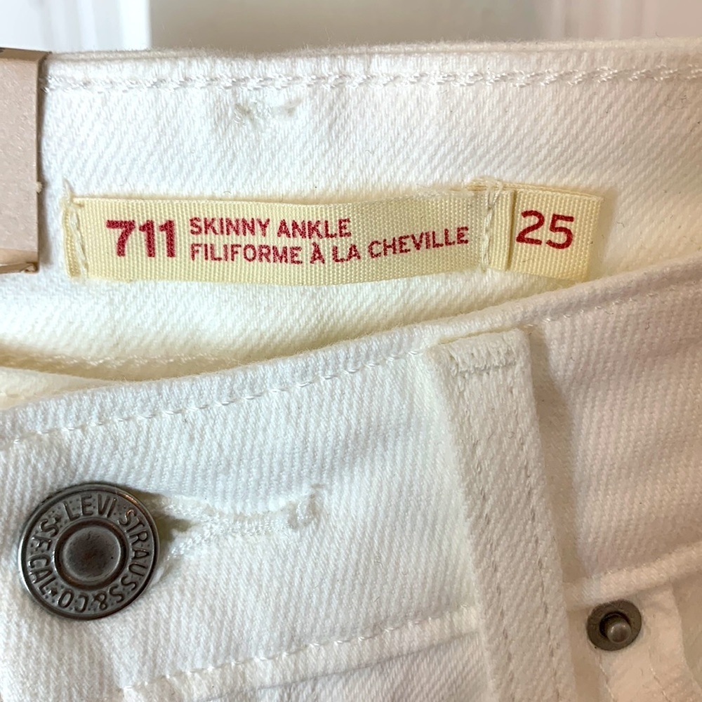 NWT LEVI’S 711 white jeans with studs 8.2 - Picture 6 of 7